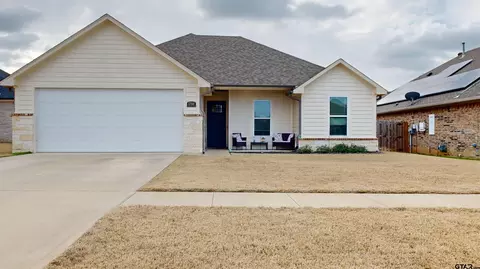 1708 Forestdale Blvd, Whitehouse, TX 75791