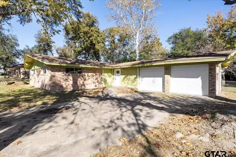 8643 Orchard Dr, Tyler, TX 75704