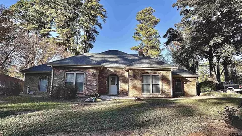 1302 Old Hickory Rd, Tyler, TX 75703