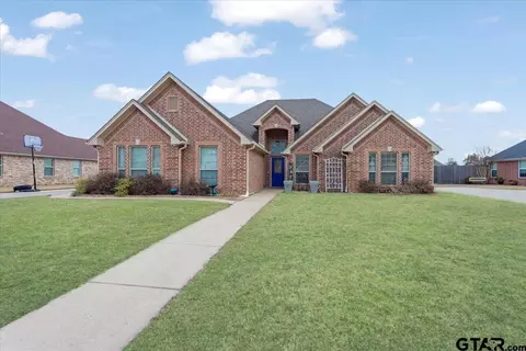1780 Meadowview Dr, Reno, TX 75462