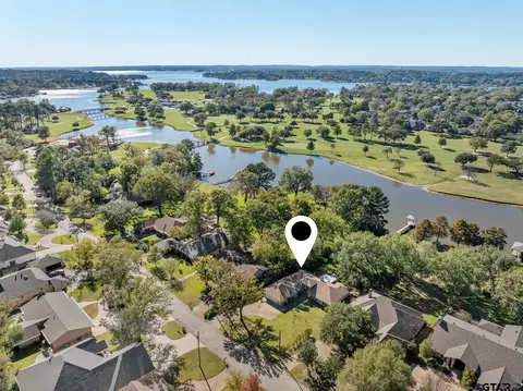 120 Williamsburg Ln, Bullard, TX 75757