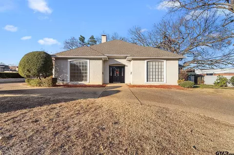 401 Woodland Hills Dr, Tyler, TX 75701