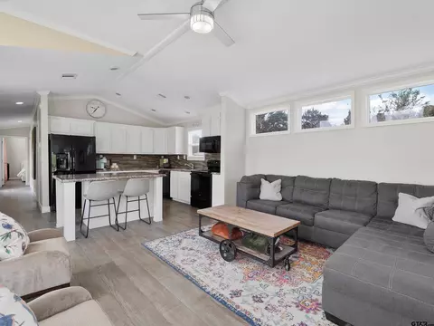 754 Beall Mountain Rd, Longview, TX 75604 photo 10