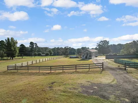 754 Beall Mountain Rd, Longview, TX 75604 photo 8