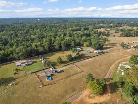 754 Beall Mountain Rd, Longview, TX 75604 photo 6