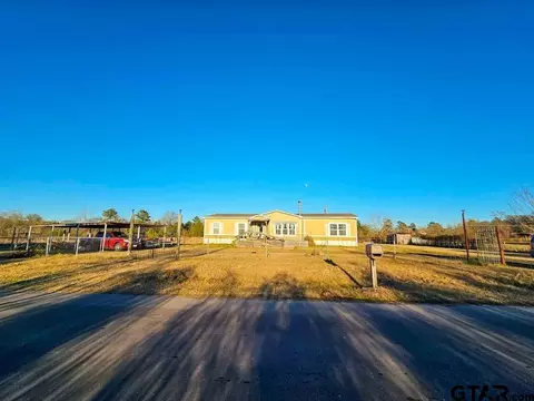 443 An County Road 164, Elkhart, TX 75839