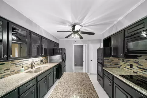 620 Wellington St, Tyler, TX 75703