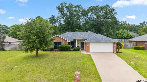 20600 Bluegrass Cir, Flint, TX 75762