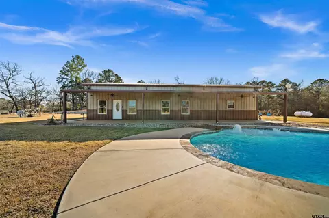 4101 E State Hwy 204, Jacksonville, TX 75766