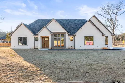 14532 Woodland Creek Dr, Tyler, TX 75706