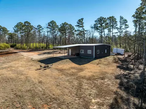 346 Acr 1406, Elkhart, TX 75839