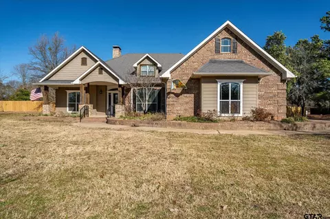 13320 Thicket Trl, Lindale, TX 75771