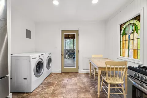 607 E 3rd St, Tyler, TX 75701 photo 11