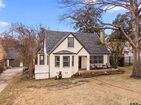 607 E 3rd St, Tyler, TX 75701 photo 2