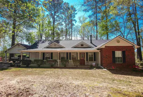 15851 Cripple Creek Dr, Tyler, TX 75703