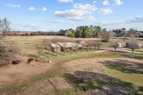 1125 Cr 1515, Crockett, TX 75835
