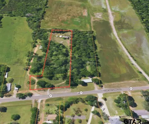 1118 E San Antonio St, Alto, TX 75925