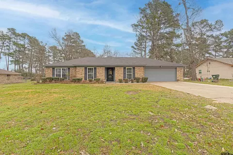 2813 Pineview Dr, Tyler, TX 75704