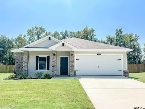 200 S Rainbow Dr, Whitehouse, TX 75791