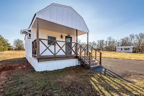 795 Vz Cr 4821, Chandler, TX 75758