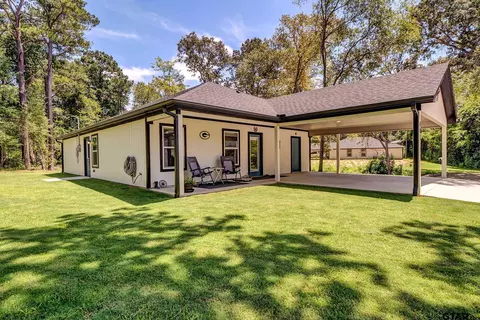 403 Caroline Ln, Bullard, TX 75757