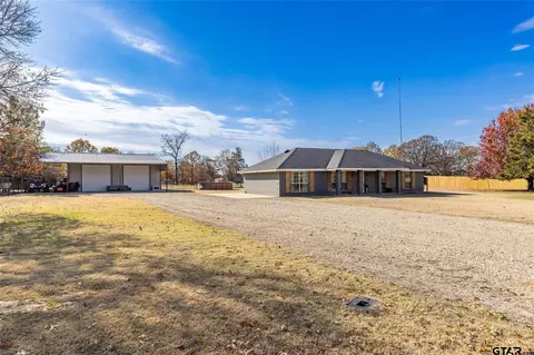 136 County Road 44350, Powderly, TX 75473