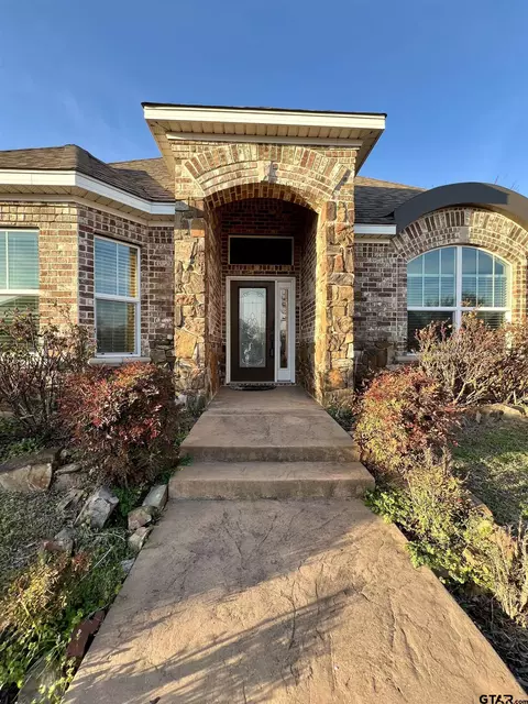 705 Linus, Lindale, TX 75771