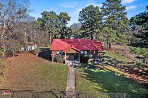3509 Stone Rd, Kilgore, TX 75662