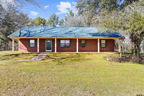 464 Walker Rd, Gilmer, TX 75645