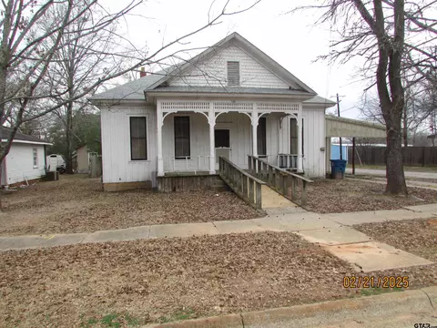 701 Brown St, Jacksonville, TX 75766