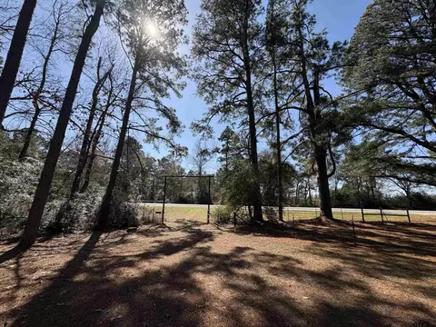 14305 S State Hwy 19, Elkhart, TX 75839