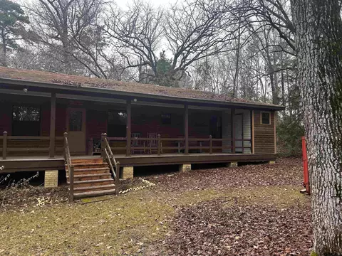 14305 S State Hwy 19, Elkhart, TX 75839