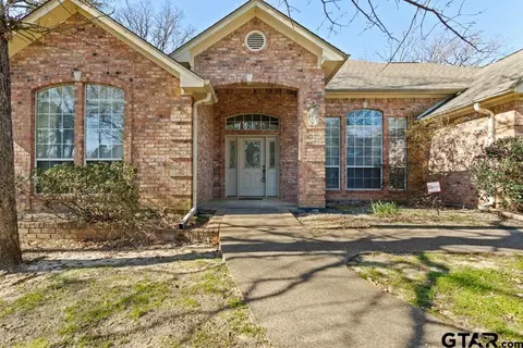 4119 Lazy Creek Dr, Tyler, TX 75707