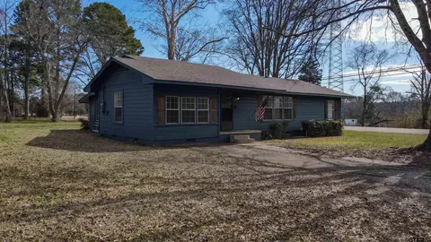 200 Austin Pkwy, Lone Star, TX 75668