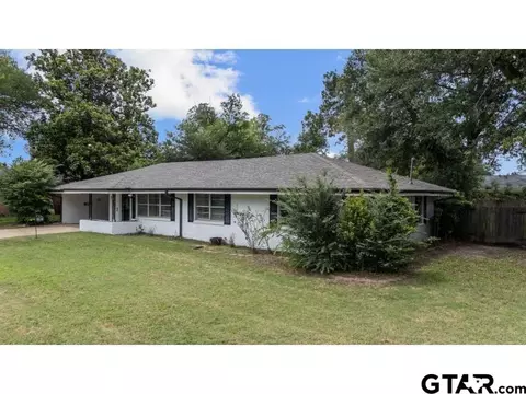 1812 Montrose Dr, Tyler, TX 75701