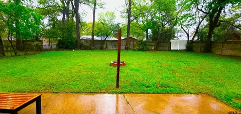 2816 Mcdonald Rd, Tyler, TX 75701