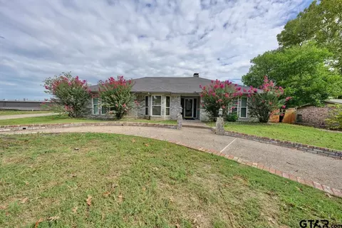 14053 Saylors St, Brownsboro, TX 75756