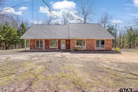 300 Hideaway Rd, Arthur City, TX 75411