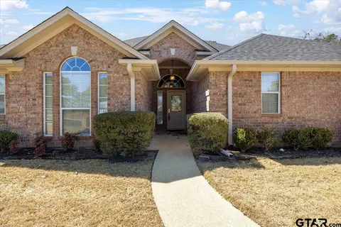 2802 Gloucester, Tyler, TX 75707