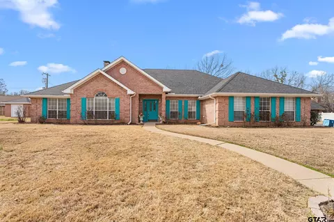 1104 Lonnie Dr, Athens, TX 75751