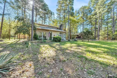137 Shasta Path, Holly Lake Ranch, TX 75765