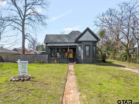 520 N Trinity, Gilmer, TX 75644