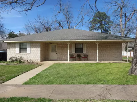 308 W Blair, Mineola, TX 75773