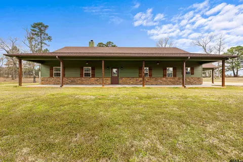 2525 Bison Rd, Gilmer, TX 75644 photo 1