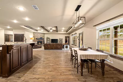 2525 Bison Rd, Gilmer, TX 75644 photo 3