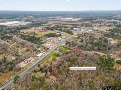 250 E Pliler Precise, Longview, TX 75605 photo 4