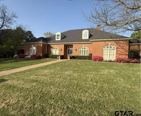 1600 Woodlands Dr, Tyler, TX 75703