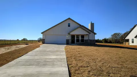 10382 Cr 338, Lindale, TX 75771