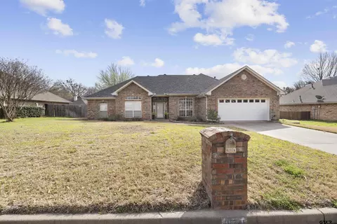 16741 Terrebonne Dr, Tyler, TX 75703