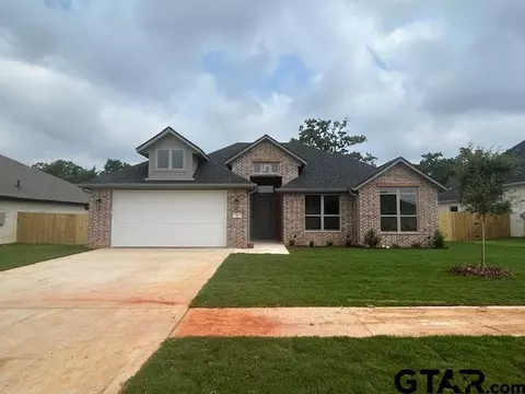 247 August Dr, Bullard, TX 75757